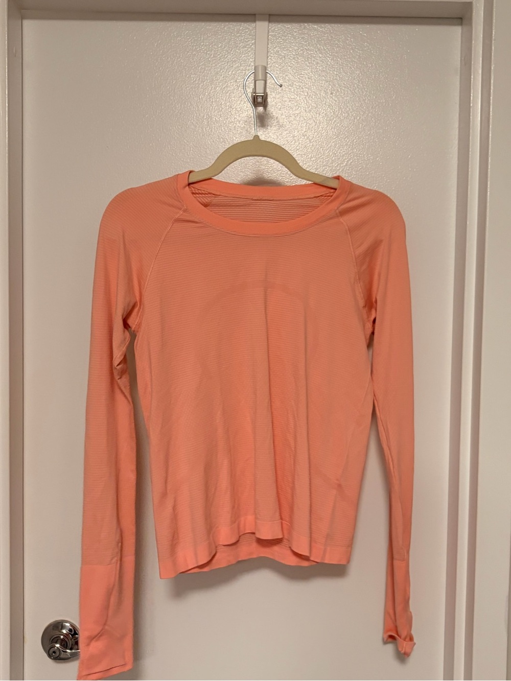 lululemon athletica Long-Sleeve Crew in Coral